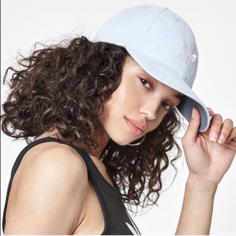 Brand New Adidas relaxed Cap - Picture 4 of 5